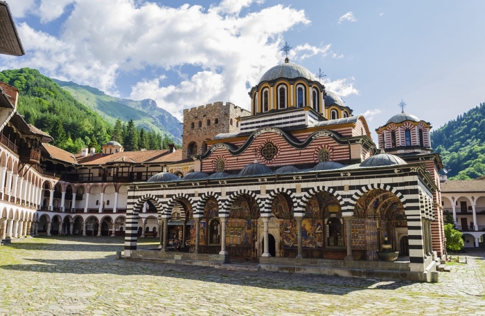 bulgaria-rila-monastery-vladunis-pixabay
