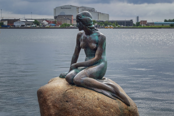 denmark-kobenhavn-mermaid-enrique_lorca_elg21-pixabay