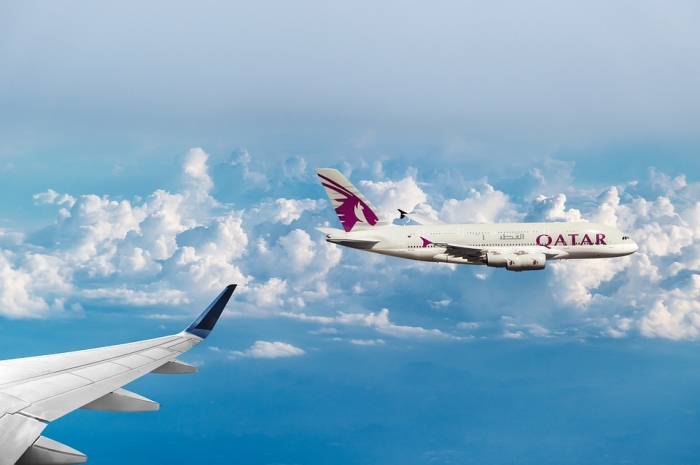 qatar_airways-Emslichter-pixabay