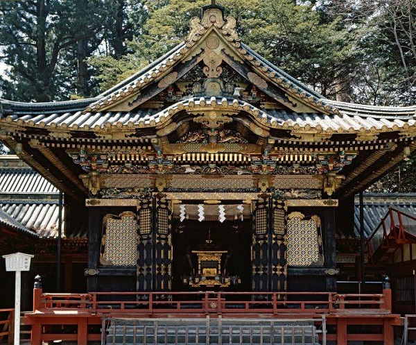 Nikko hram1
