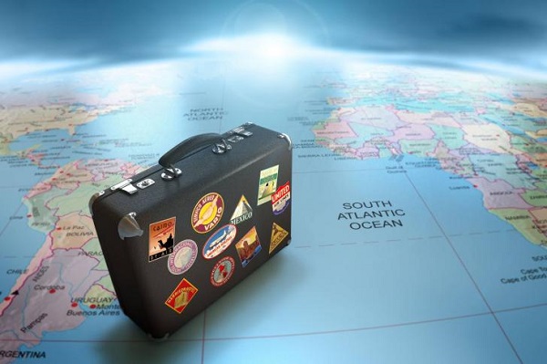 World-Map-Suitcase-728x485