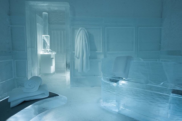 ice-hotel1