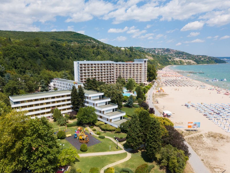 Albena 2026 easter26 1 Custom