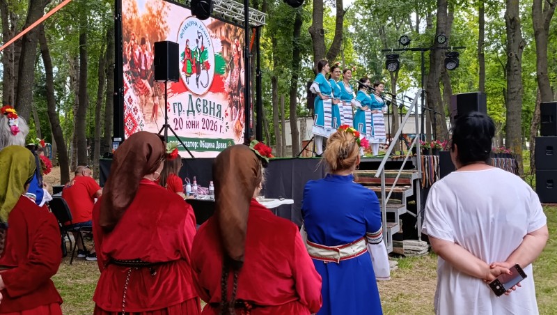 Devnya Folklorna palitra 2026 scena 3