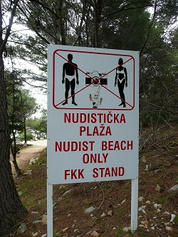 nudisti-lokrum 22